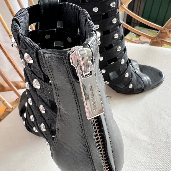 Michael Kors - Black Sherry Open Toe Studded Silvertone Sexy Caged Sandals - Picture 5 of 6